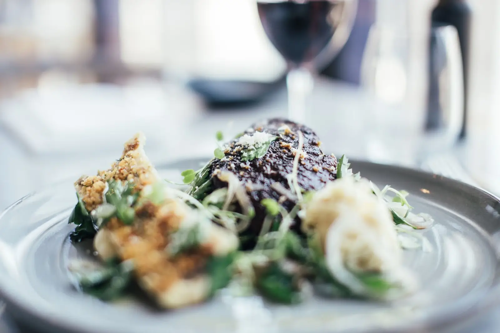 Dining detail at Velquorianprestigehouse